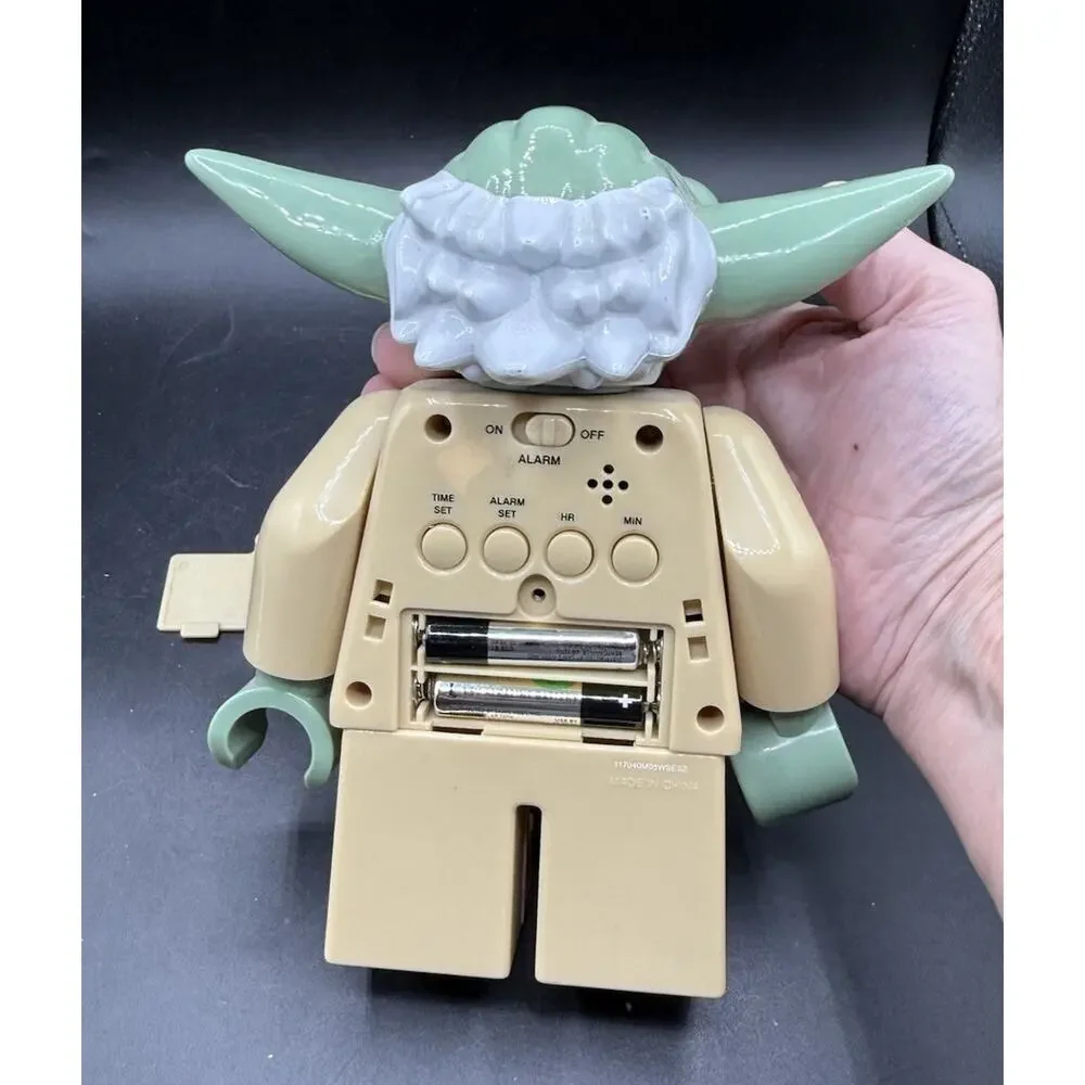 Lego Star Wars Minifigure YODA Poseable Alarm Clock WORKS GREAT!!